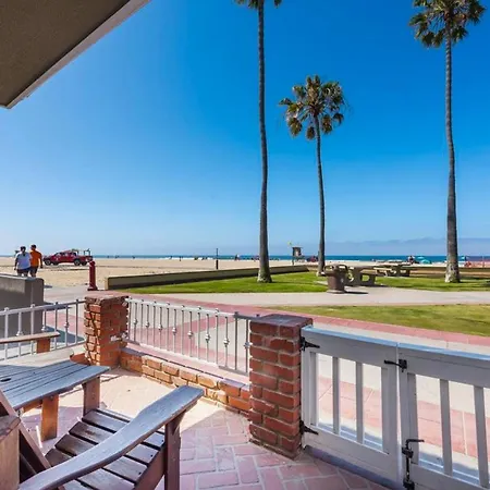Newport Vacation Memories Apartment